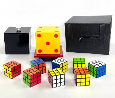 Multichange Dice with Carrying Box - (watch v